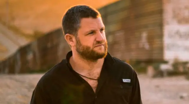 El periodista fue asesinado en un terreno que servía de operación terrorista. El periodista fue asesinado en un terreno que servía de operación terrorista.