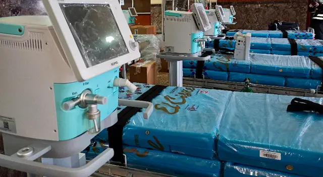 Hospital de Arequipa cuenta con camas UCI, pero no con profesionales de salud.