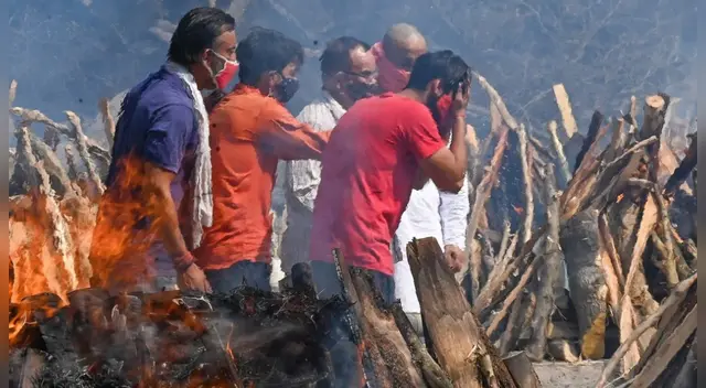 La trágica situación que vive India por la segunda ola de coronavirus.