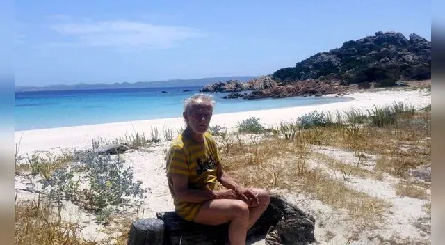 Italia: abandona isla donde vivió solo durante 32 años ante presión de las autoridades Italia: abandona isla donde vivió solo durante 32 años ante presión de las autoridades