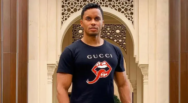 Vuelve como solista, sus inicios cantó en La Caro Band.