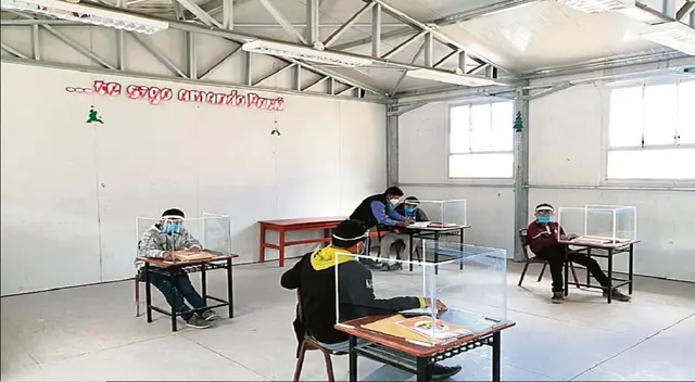 Suspenden clases presenciales en tres colegios de La Unión por casos COVID-19 Suspenden clases presenciales en tres colegios de La Unión por casos COVID-19