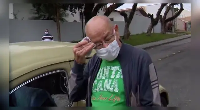 Un maestro de 87 años se vio en la necesidad de vender su carro por necesidades económicas. Un maestro de 87 años se vio en la necesidad de vender su carro por necesidades económicas.