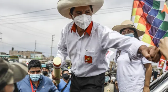 Perú Libre no habría aceptado los cuatro debates que propone el JNE de cara a la segunda vuelta electoral. Perú Libre no habría aceptado los cuatro debates que propone el JNE de cara a la segunda vuelta electoral.