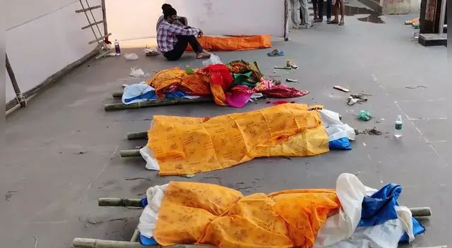 La India está siendo golpeado por una crisis sanitaria debido a una agresiva segunda ola de coronavirus. La India está siendo golpeado por una crisis sanitaria debido a una agresiva segunda ola de coronavirus.