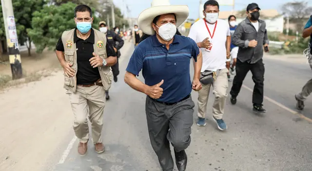 Pedro Castillo anunció que se dirige a Chota para el debate Pedro Castillo anunció que se dirige a Chota para el debate