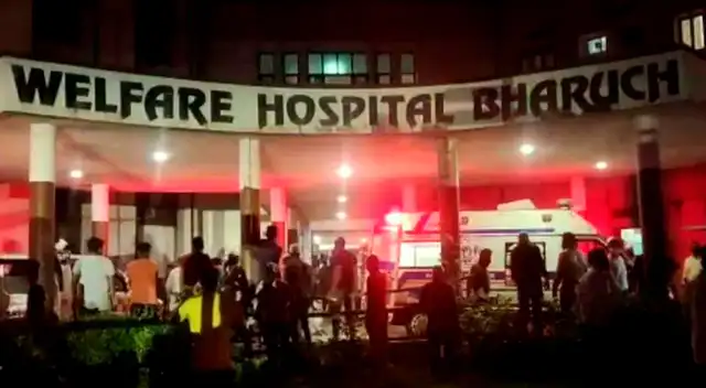 14 pacientes COVID-19 y 2 enfermeras perdieron la vida en el incendio.