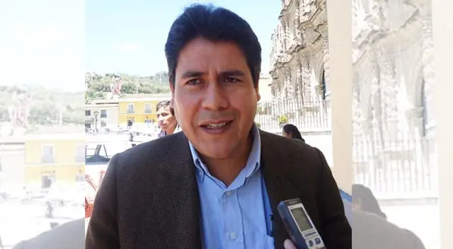 Alcalde provincial de Chota se pronunció sobre programación del debate. Alcalde provincial de Chota se pronunció sobre programación del debate.