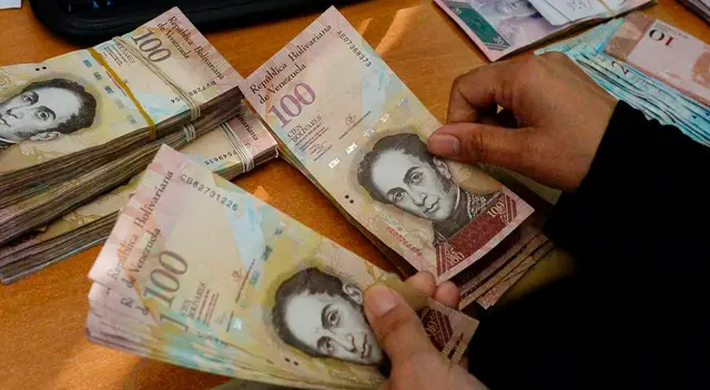 Una caja de 30 huevos cuesta 11 millones de bolívares, al igual que un kilo de queso, por encima del salario básico.