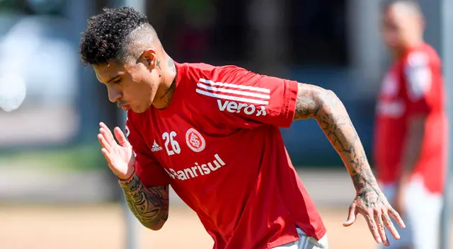Paolo Guerrero en polémica por no querer renovar con el Inter.