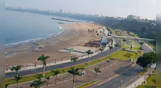 Un carril de la Costa Verde fue cerrada por desprendimiento de piedras en Chorrillos Un carril de la Costa Verde fue cerrada por desprendimiento de piedras en Chorrillos