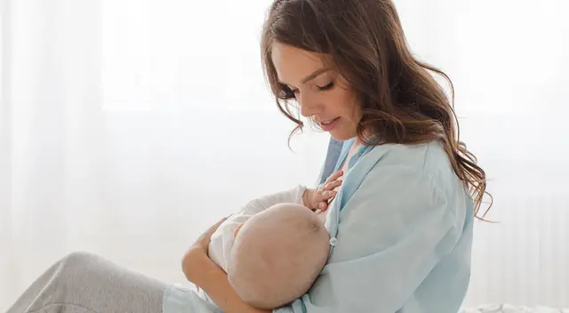Fortalece el vínculo emocional con tu bebé a través de la lactancia.