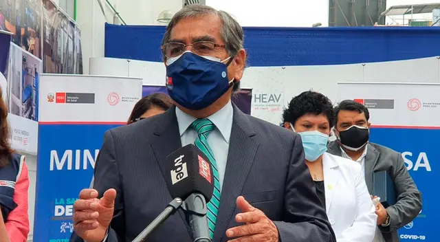 Óscar Ugarte declaró desde el hospital de emergencias de Ate, donde inauguraron una plata de oxígeno. Óscar Ugarte declaró desde el hospital de emergencias de Ate, donde inauguraron una plata de oxígeno.