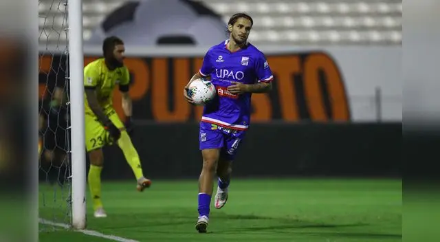 Felipe Rodríguez pone el 1-1 para Carlos A Mannucci ante Ayacucho FC.