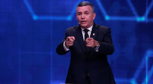 Daniel Urresti postuló a la presidencia de la República este 2021 con Podemos Perú.