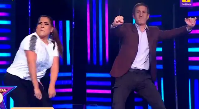 El jurado de Yo Soy no pudo aguantarse las ganas de bailar tras la presentación de ‘Los Cangris’ que se presentó con el pegajoso tema “La combi completa”. El jurado de Yo Soy no pudo aguantarse las ganas de bailar tras la presentación de ‘Los Cangris’ que se presentó con el pegajoso tema “La combi completa”.
