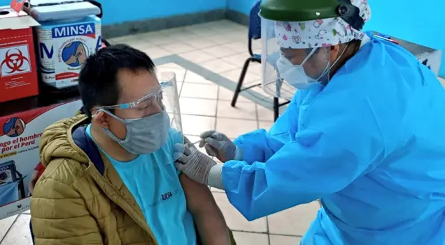 A propósito de la inoculación de las personas con Síndrome de Down es importante conocer cuáles son los riesgos que presentan ante el COVID-19. A propósito de la inoculación de las personas con Síndrome de Down es importante conocer cuáles son los riesgos que presentan ante el COVID-19.