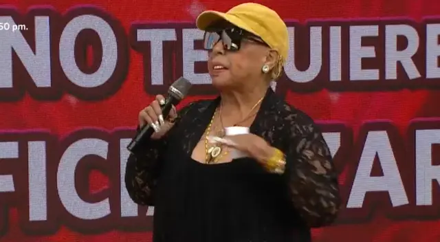 La cantante Lucía de la Cruz sorprendió al revelar que tuvo una pareja por 10 años que no la oficializó, y ella decidió dejarlo. La cantante Lucía de la Cruz sorprendió al revelar que tuvo una pareja por 10 años que no la oficializó, y ella decidió dejarlo.