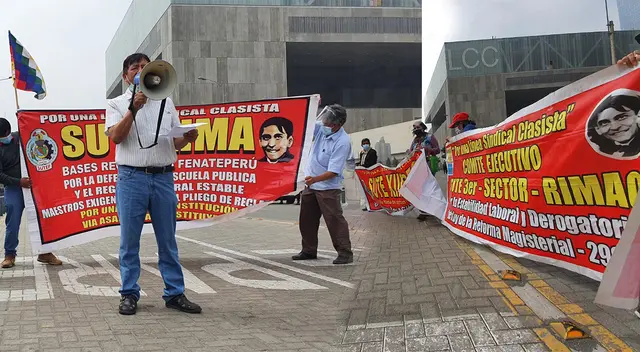 Maestros solicitan vacunas para ellos y estudiantes ante inicio de clases presenciales.