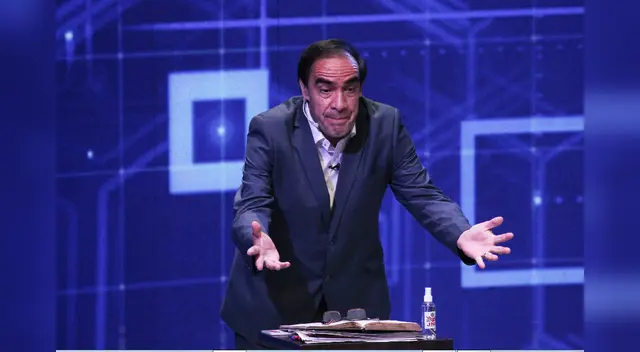 Excandidato presidencial manifiesta su disconformidad con Keiko Fujimori y Pedro Castillo.