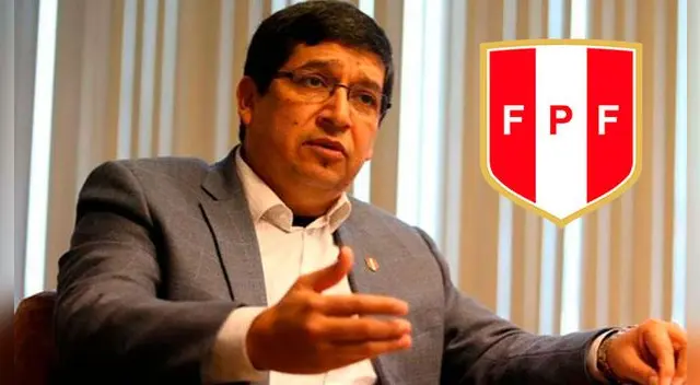 "Hay un documento que se remite al Ministerio de Salud en donde se pide que se evalúe la vacunación a nuestra delegación para su participación en la Copa América", agregó. "Hay un documento que se remite al Ministerio de Salud en donde se pide que se evalúe la vacunación a nuestra delegación para su participación en la Copa América", agregó.