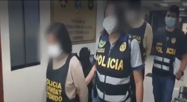 La pareja se dedicaba al comercio de pornografía infantil y utilizaban a su menor hija para cometer estos actos.