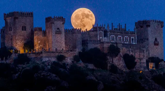 Superluna de las flores