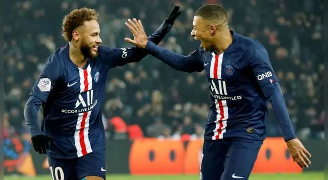 Neymar y Mbappe felices  por el empate del líder y van en la última fecha por el título.