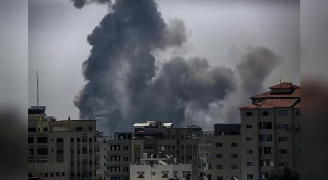 Ciudad de Gaza sigue siendo bombardeada por Israel.