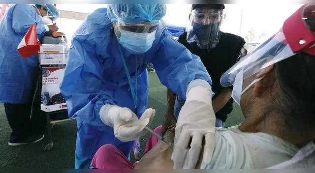 Anuncian fecha para la vacunación de mayores de 65 años Anuncian fecha para la vacunación de mayores de 65 años