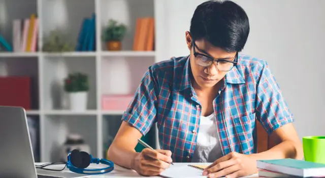 Japón ofrece becas para estudiantes que cuenten con pregrado y posgrado. No es necesario saber el idioma japonés para postular. Japón ofrece becas para estudiantes que cuenten con pregrado y posgrado. No es necesario saber el idioma japonés para postular.