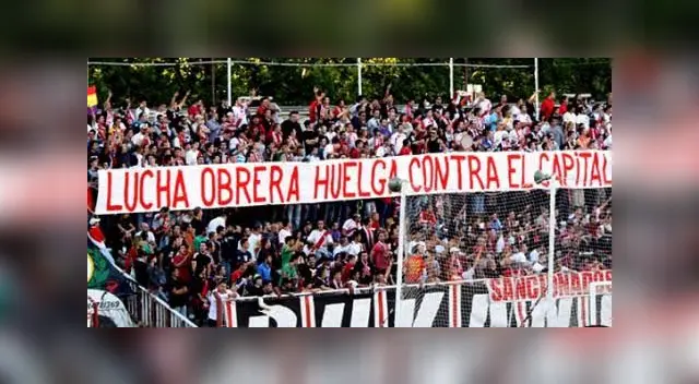 Los Bukaneros criticaron a Luis Advincula por hacer campaña política