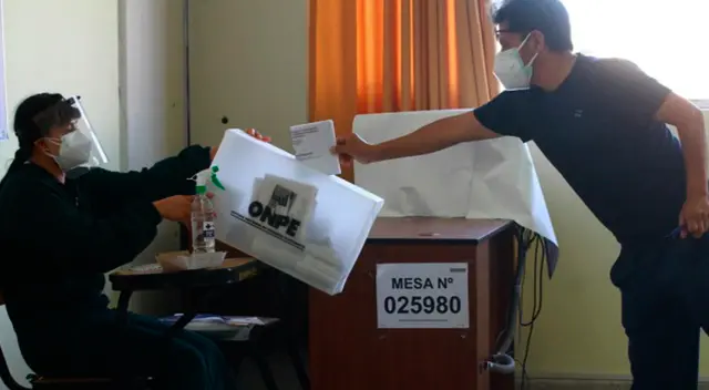 78% de peruanos tiene decidido su voto para la segunda vuelta, según Datum