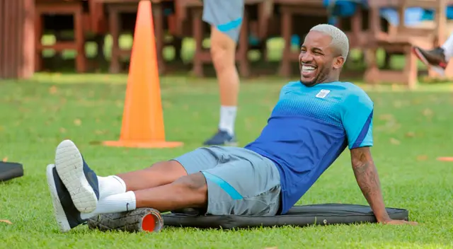 Jefferson Farfán volvería a las canchas una vez recuperado de su lesión.