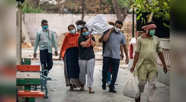 Los contagiados con la variante india del COVID-19 presentan infección micótica mortal.