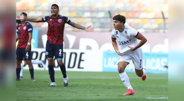 Zanelatto festeja su gol que significó al final de la victoria y que sirvió para ganar el Grupo A. Zanelatto festeja su gol que significó al final de la victoria y que sirvió para ganar el Grupo A.