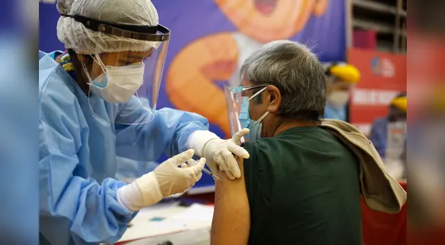 Minsa informa que pacientes con trastornos mentales podrán vacunarse ahora en más de 50 vacunatorios.