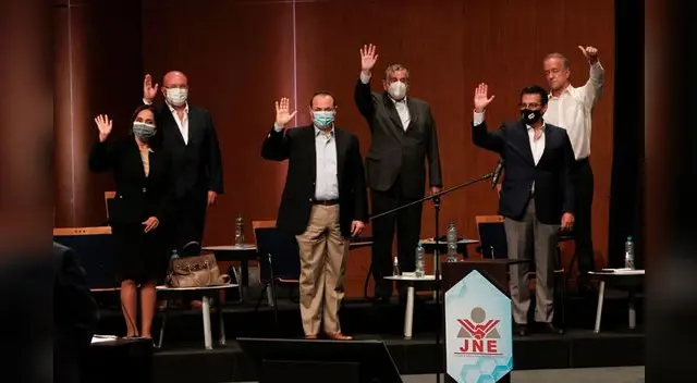 Equipo técnico de Fuerza Popular ganó el debate del JNE