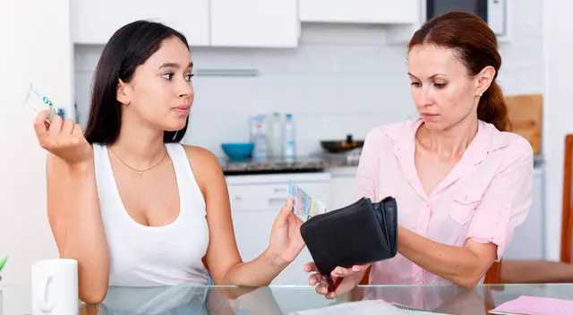 Entérate más sobre el préstamo entre familiares