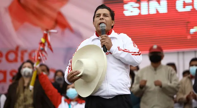 Pedro Castillo lamentó el atentado realizado por narcoterroristas en el VRAEM que dejó la muerte de 16 personas, entre ellos, cuatro menores. Pedro Castillo lamentó el atentado realizado por narcoterroristas en el VRAEM que dejó la muerte de 16 personas, entre ellos, cuatro menores.