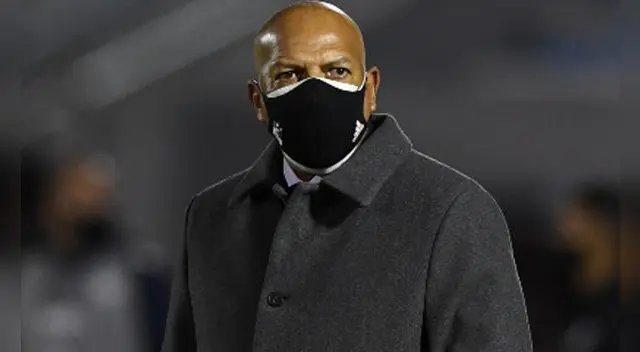 Sporting fue goleado 3-0 Sao Paulo, pero alcanzó clasificar a la Sudamericana. Sporting fue goleado 3-0 Sao Paulo, pero alcanzó clasificar a la Sudamericana.