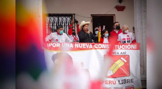 Pedro Castillo continúa su campaña en las regiones del país.
