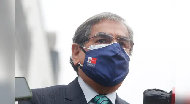 Ministro salud lamenta la muerte de más de 180 mil personas por COVID-19.