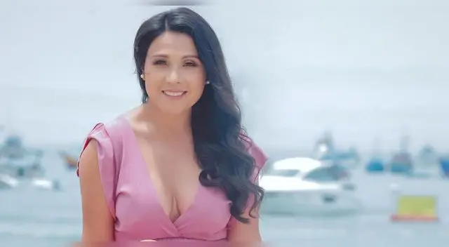 Tula Rodríguez denuncia que su mamá y su esposo pueden votar en la segunda vuelta. Tula Rodríguez denuncia que su mamá y su esposo pueden votar en la segunda vuelta.