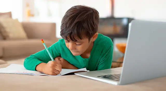 Ambas metodologías son útiles cuando los profesores y los alumnos están separados por las distancias. Ambas metodologías son útiles cuando los profesores y los alumnos están separados por las distancias.