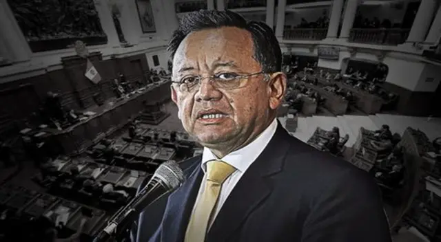 Dictan impedimento de salida del país contra Edgar Alarcón Dictan impedimento de salida del país contra Edgar Alarcón