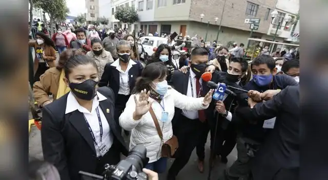 Dina Boluarte fue agredida por simpatizantes de Fuerza Popular