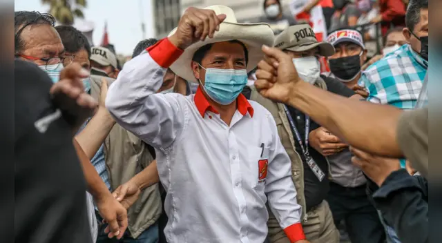 Pedro Castillo pide calma a sus electores