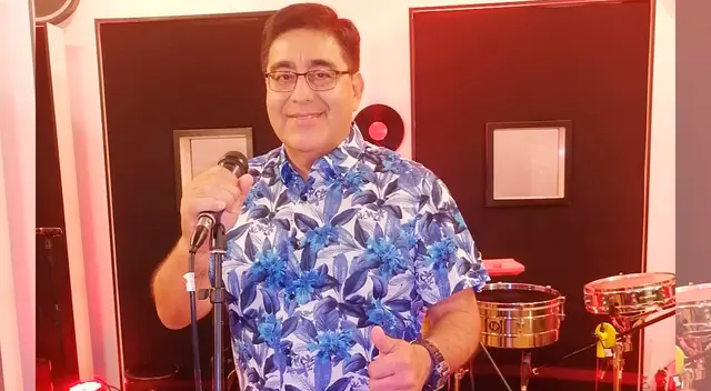 Firme con su música. Firme con su música.