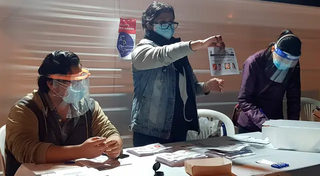 Votos del extranjero fueron contabilizados al 100 % en esta segunda vuelta para escoger al nuevo presidente. Votos del extranjero fueron contabilizados al 100 % en esta segunda vuelta para escoger al nuevo presidente.